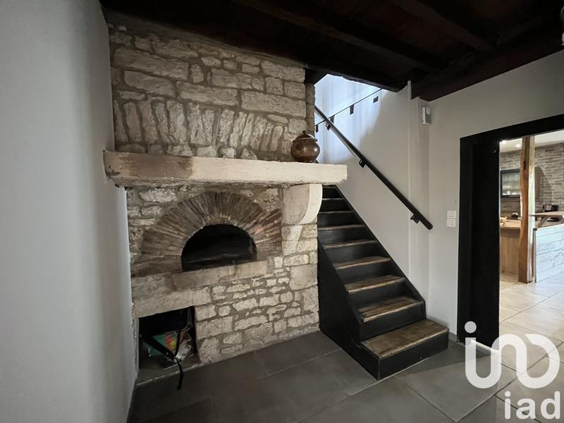 Maison - 207 m² - 1 pièce