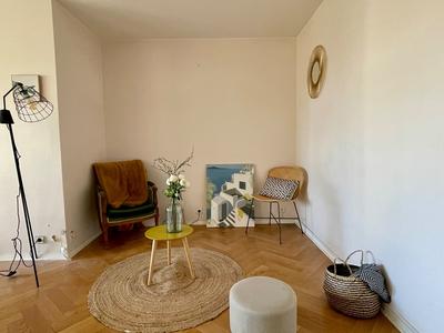 Appartement - 85 m² - 4 pièces