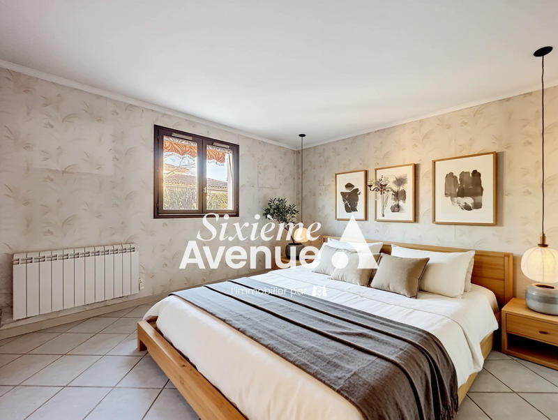 Maison - 111 m² - 4 pièces