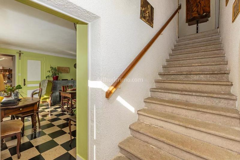 Maison - 192 m² - 5 pièces