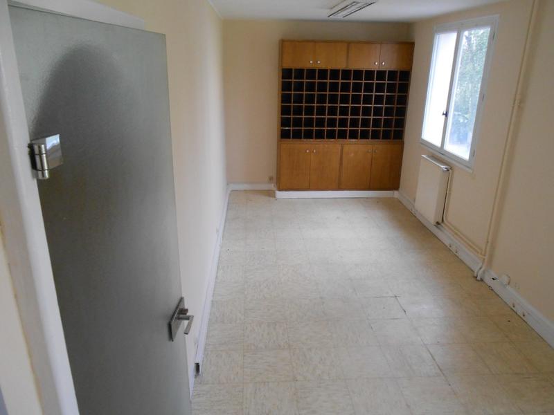 Local commercial - 60 m² - 4 pièces