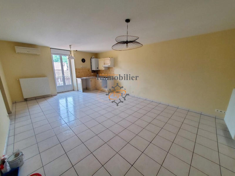 Appartement - 74 m² - 3 pièces