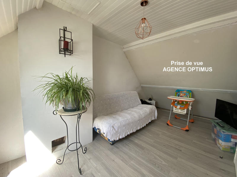 Maison - 102 m² - 6 pièces