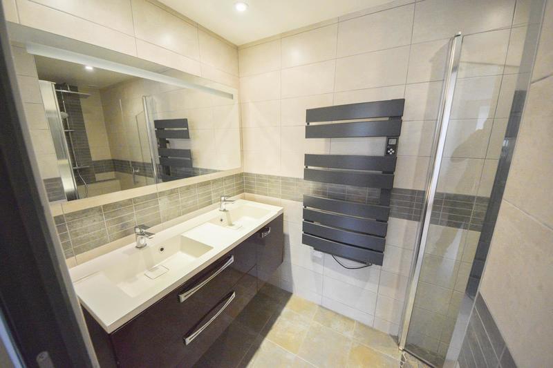 Villa - 190 m² - 9 pièces