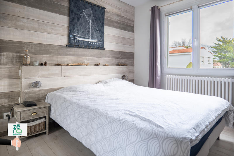 Maison - 204 m² - 8 pièces