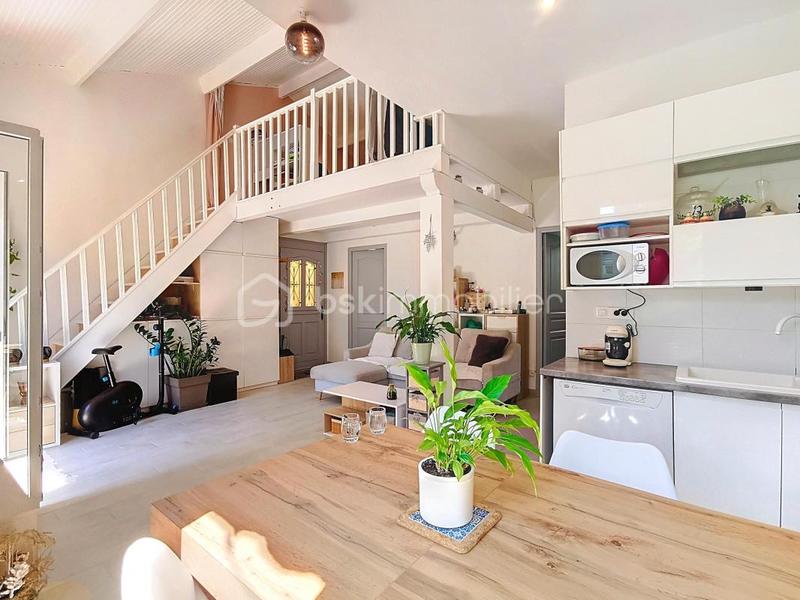 Maison - 74 m² - 4 pièces