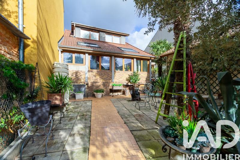 Maison - 165 m² - 7 pièces