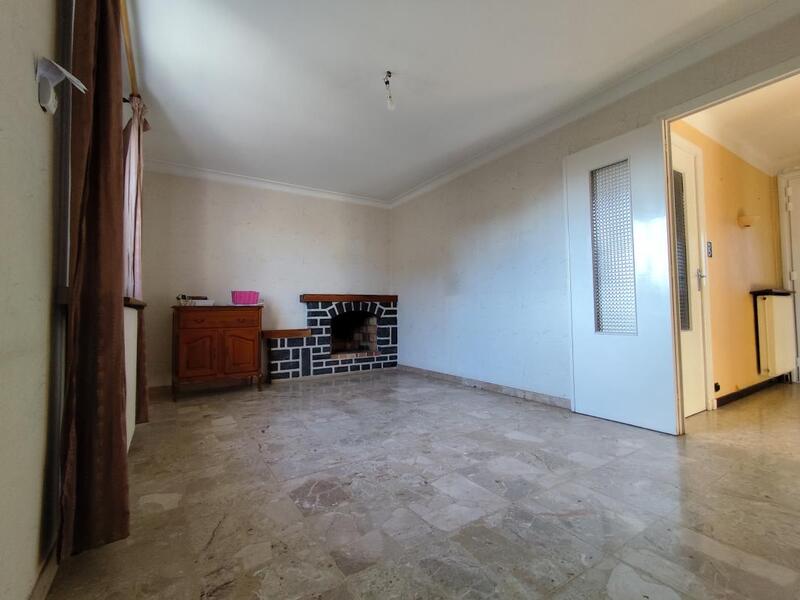 Maison - 121 m² - 5 pièces