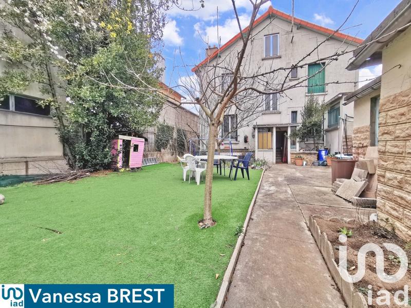 Maison - 160 m² - 8 pièces