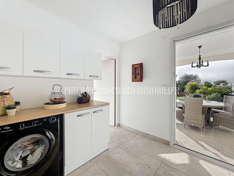 Maison contemporaine - 148 m² - 7 pièces