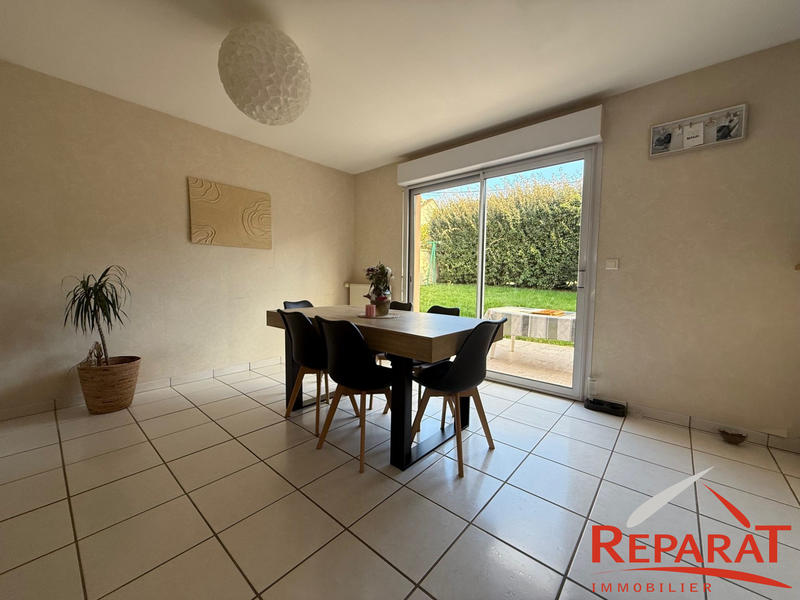 Maison - 95 m² - 5 pièces