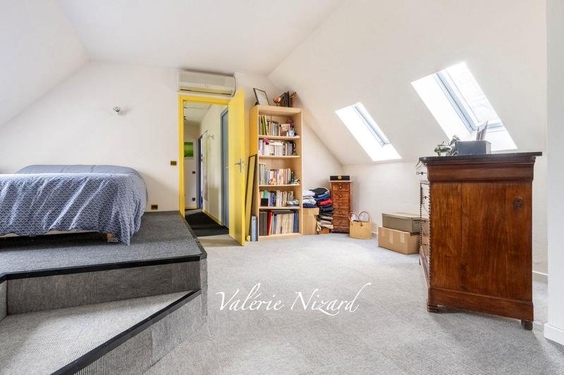 Maison d'architecte - 205 m² - 7 pièces