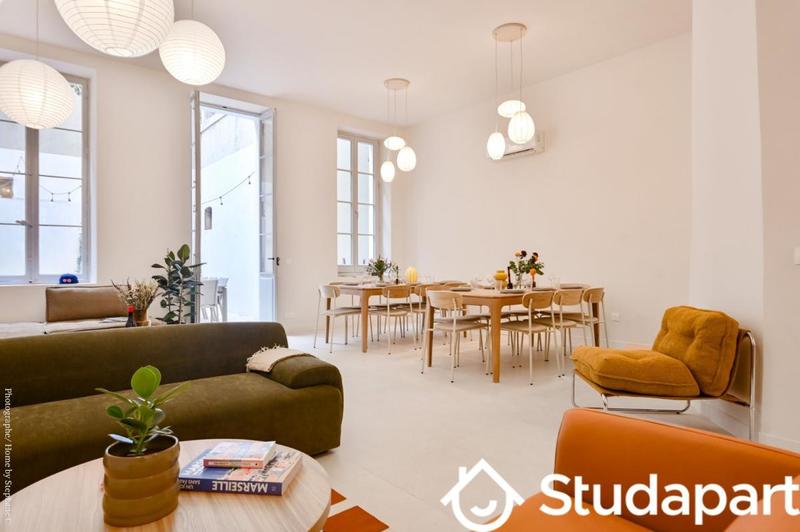 Chambre - 14 m² - 1 pièce