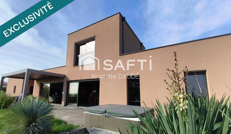 Maison - 136 m² - 6 pièces