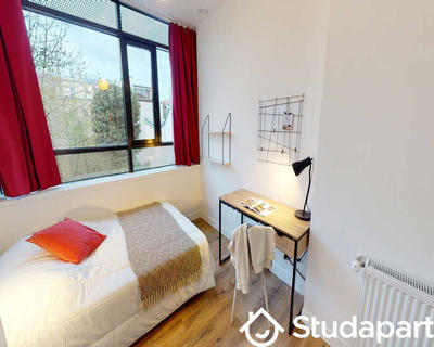 Chambre - 110 m² - 1 pièce