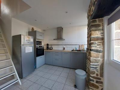 Maison - 77 m² - 5 pièces