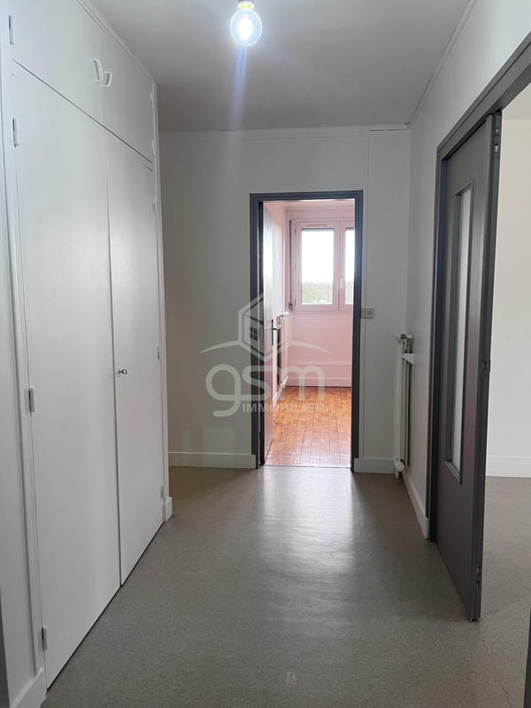 Appartement - 72 m² - 3 pièces