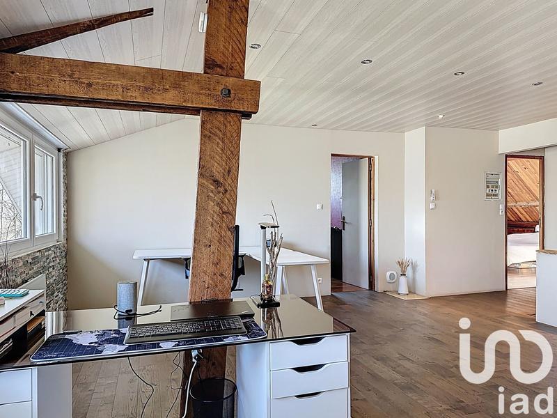 Maison - 180 m² - 8 pièces