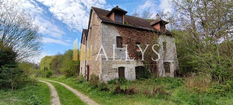 Local commercial - 2 101 m²