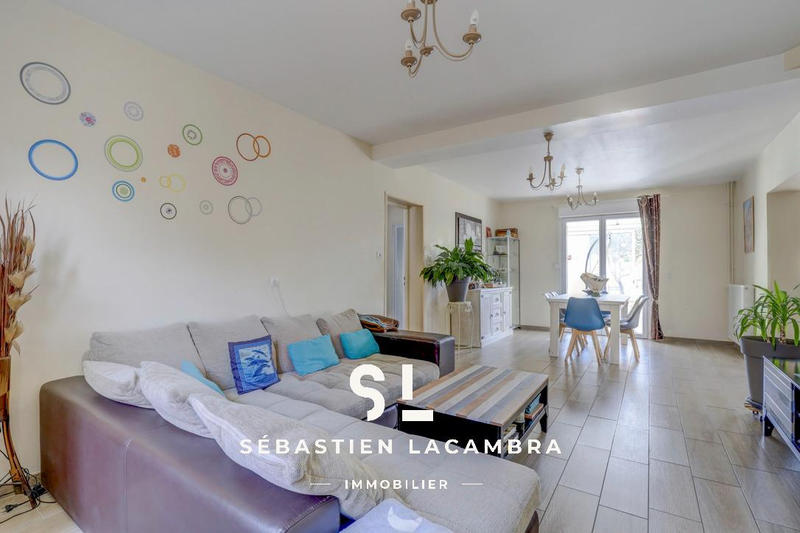 Maison - 139 m² - 6 pièces