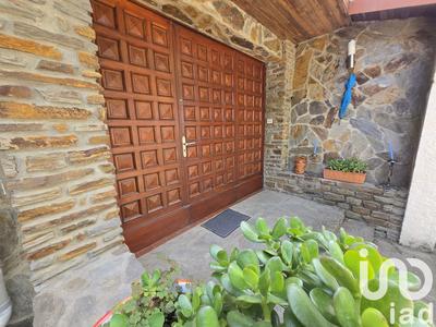 Maison - 228 m² - 6 pièces