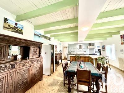 Maison - 160 m² - 7 pièces