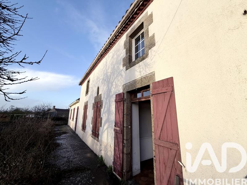 Maison de village - 111 m² - 5 pièces