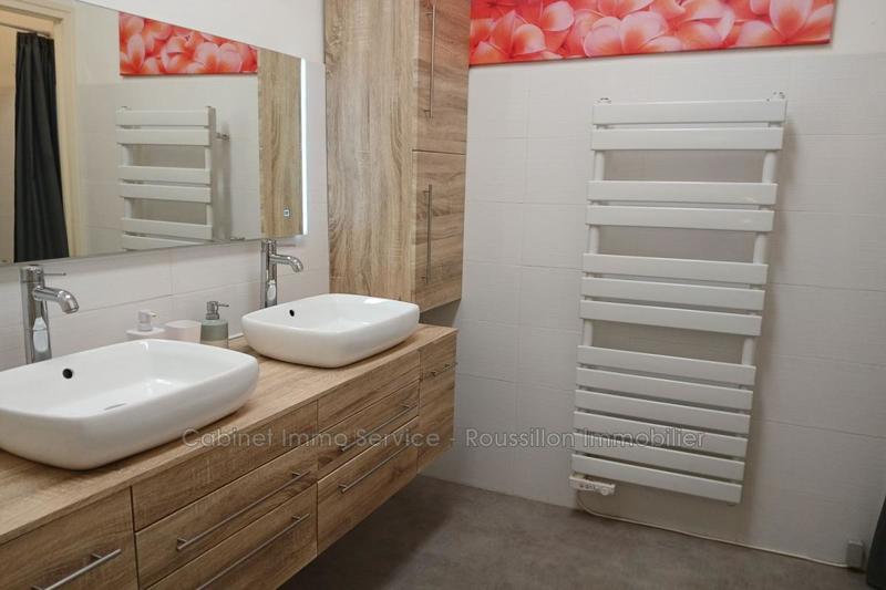 Propriété - 180 m² - 6 pièces