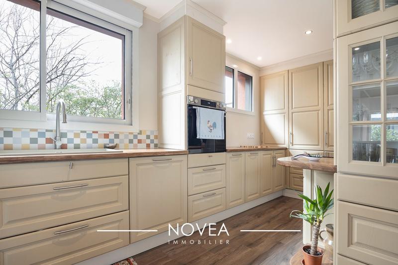 Maison - 122 m² - 4 pièces