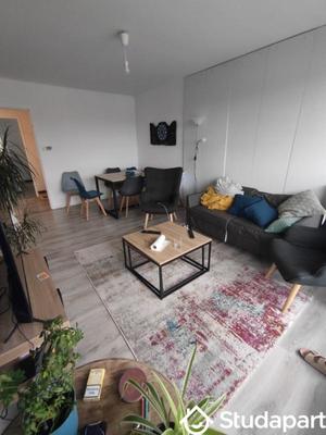 Chambre - 12 m² - 1 pièce