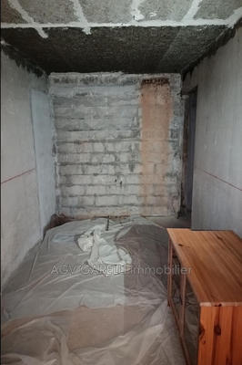 Parking / Garage - 24 m²