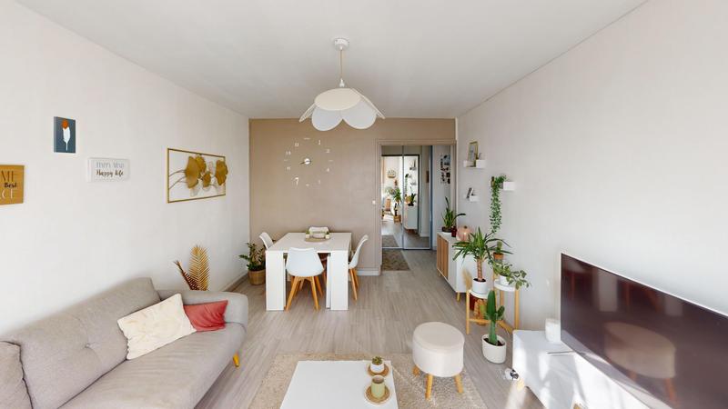 Appartement - 72 m² - 4 pièces