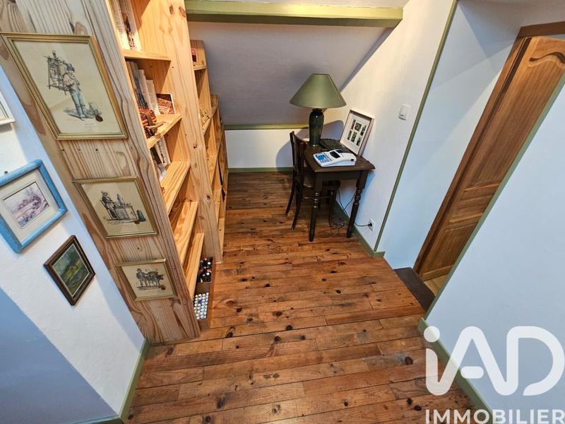 Maison - 195 m² - 7 pièces