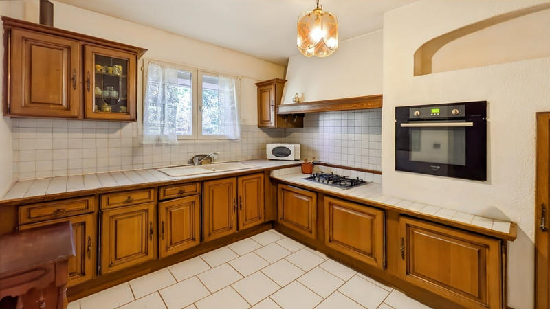 Maison - 99 m² - 4 pièces