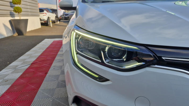 Renault Mégane IV Societe Tce 115 Fap Air Nav Reversible 2 Pl