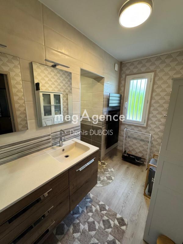 Maison traditionnelle - 115 m² - 5 pièces