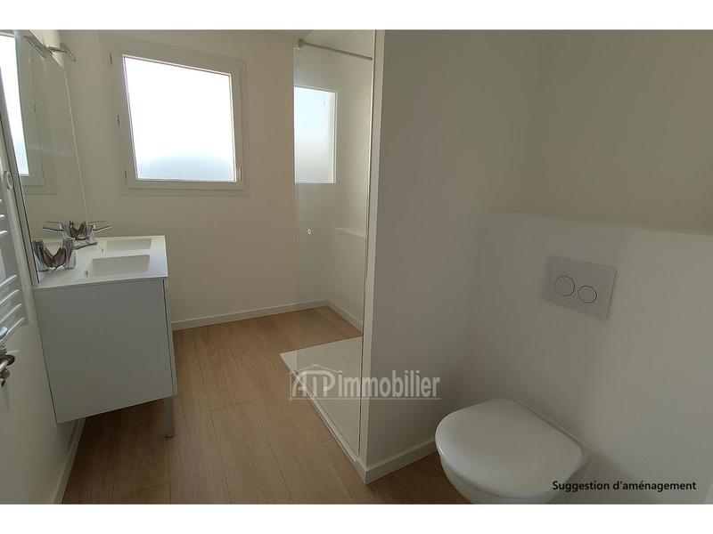 Maison traditionnelle - 80 m² - 4 pièces