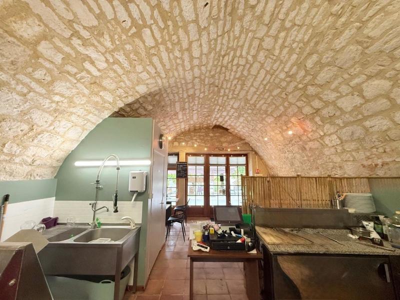 Fonds de commerce - 74 m²