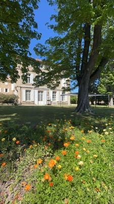 Maison de maîtres - 900 m² - 19 pièces