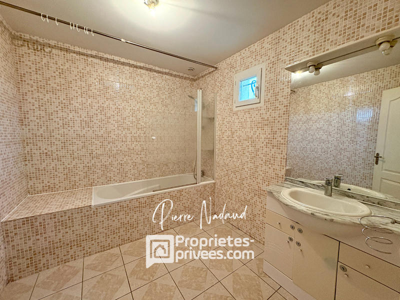 Maison - 127 m² - 5 pièces