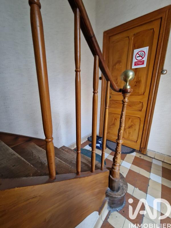 Maison - 223 m² - 12 pièces