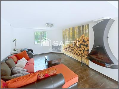 Maison - 152 m² - 6 pièces