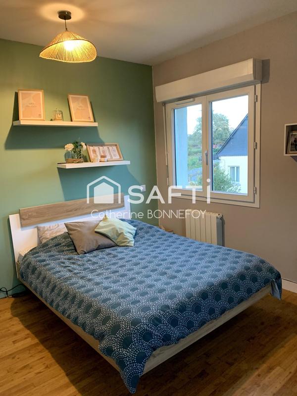 Maison - 190 m² - 11 pièces