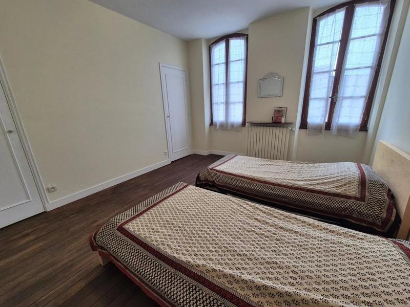 Maison - 178 m² - 5 pièces