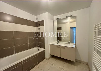 Appartement - 59 m² - 3 pièces