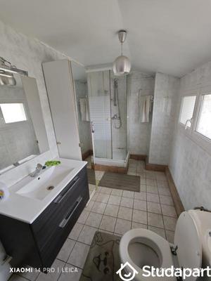 Chambre - 16 m² - 1 pièce