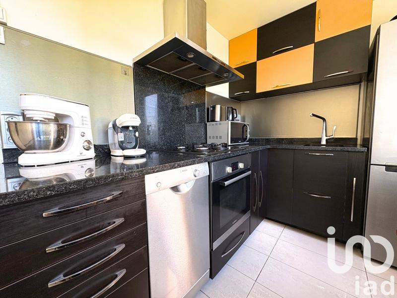 Appartement - 64 m² - 3 pièces