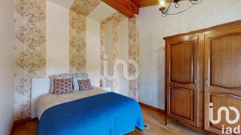 Maison - 213 m² - 6 pièces