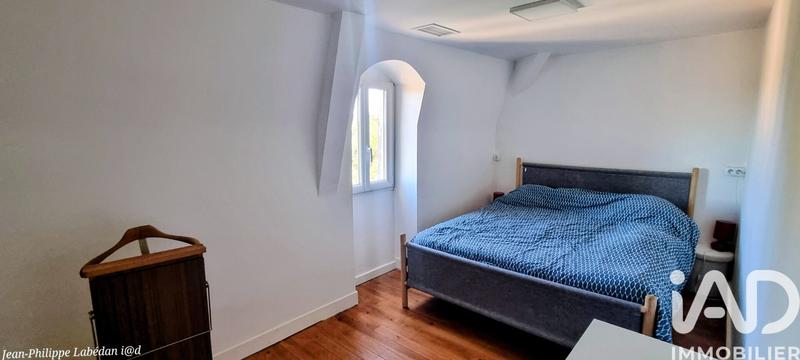 Château - 480 m² - 12 pièces