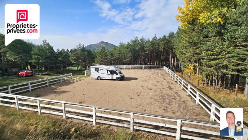 Propriété - 110 m² - 5 pièces